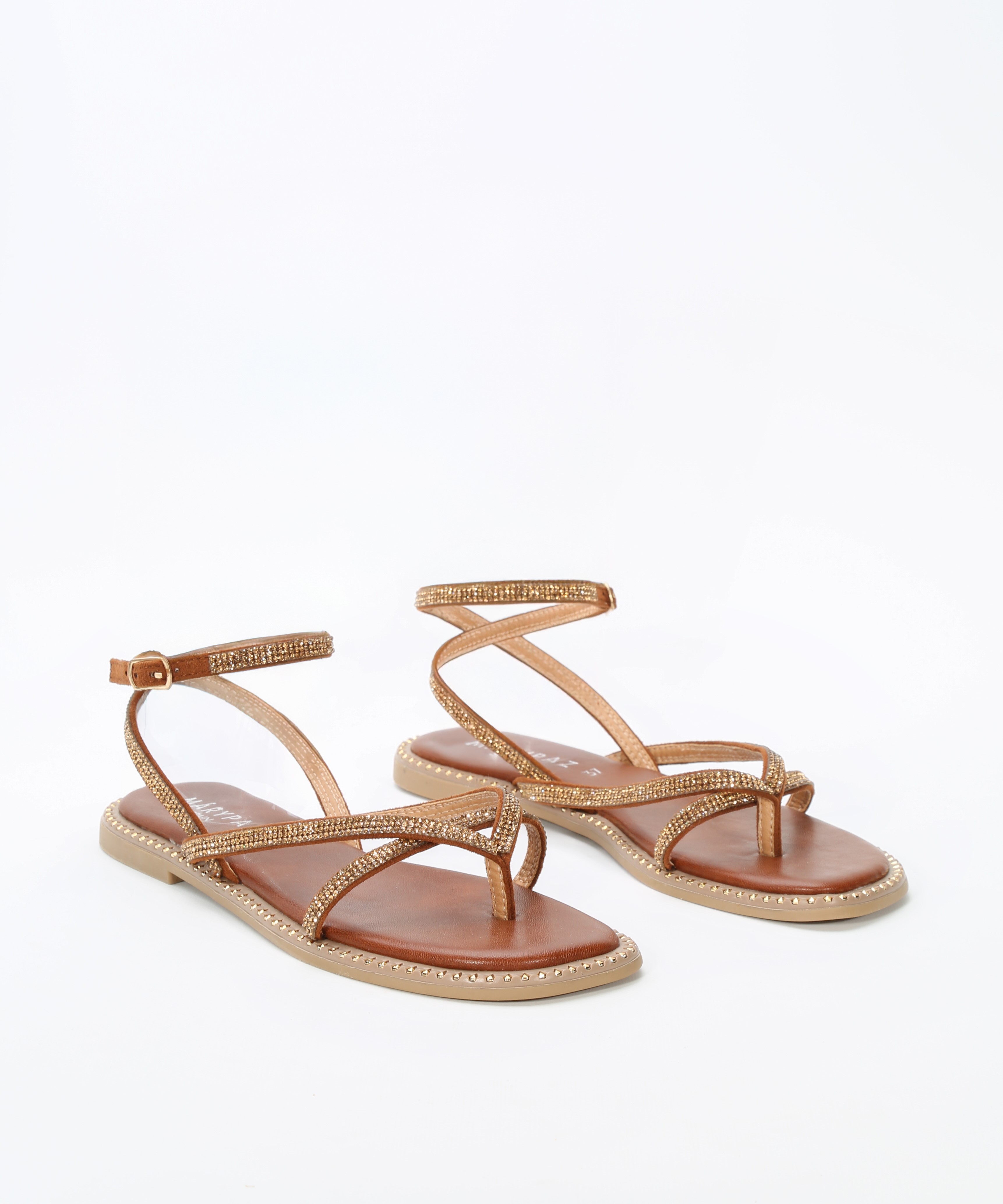 Sandalia plana tachas tiras image number null